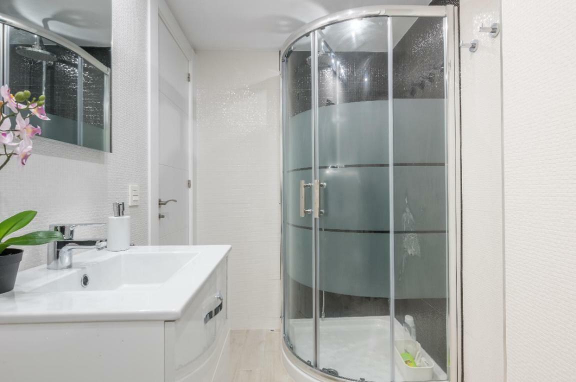 Seafront La Malagueta I Apartment Malaga Ngoại thất bức ảnh